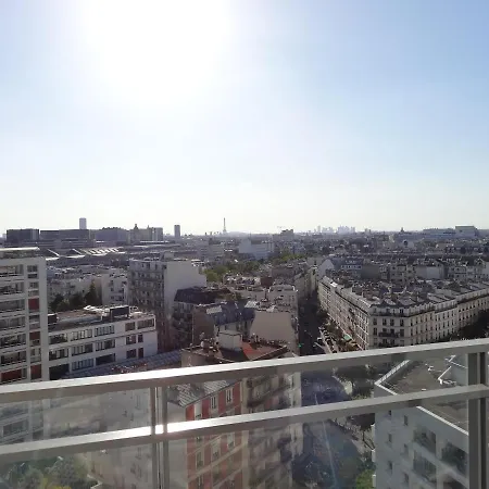 Jennifer Séjour chez l'habitant *